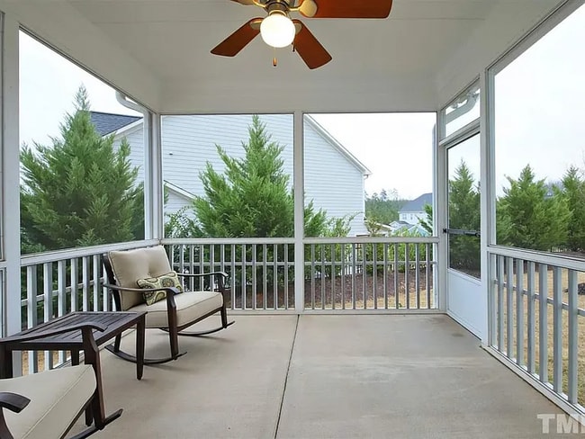 Photo - 318 Millbrook Dr