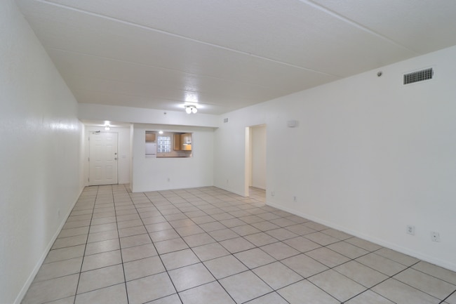 Photo - 4301 28th St N Unidad 214