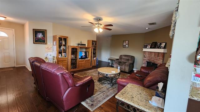Photo - 6613 Longleaf Ln