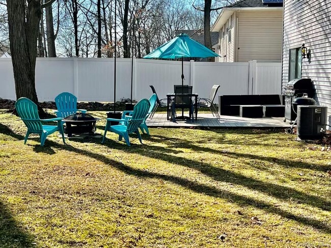 Photo - 18 Hawkins St