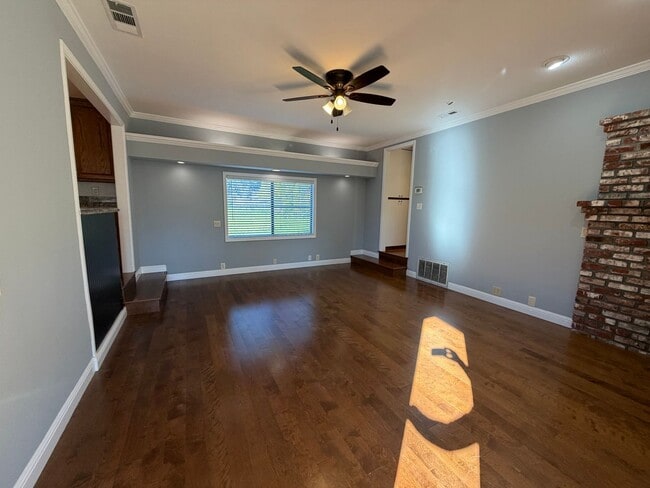 Photo - 2720 Larry Ln Unidad 2720 #A