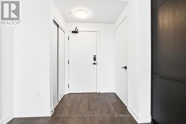Photo - 1185 Dupont St Unit 1904