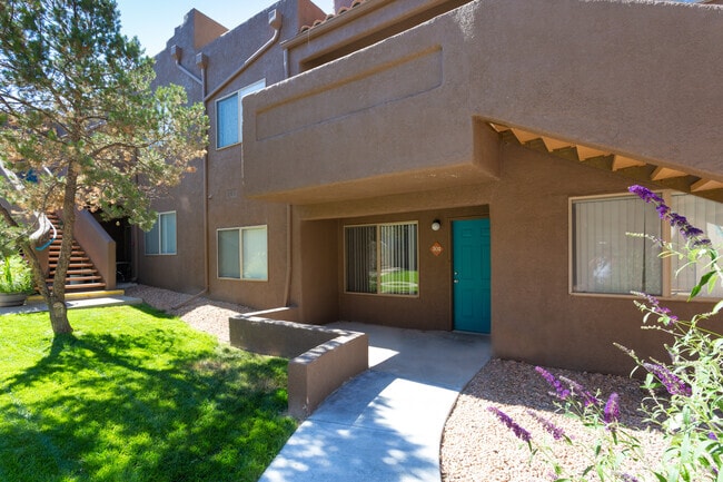 Las Kivas Leasing Office - Las Kivas Apartments