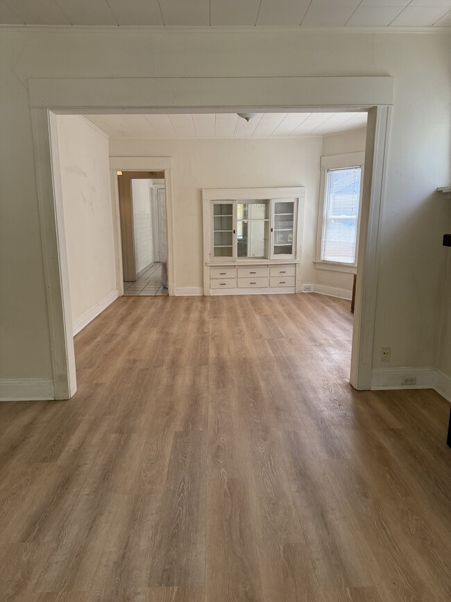 Photo - 2744 N Murray Ave