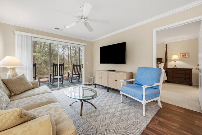 Building Photo - 1041 Blue Stem Dr Unit SI ID1253479P