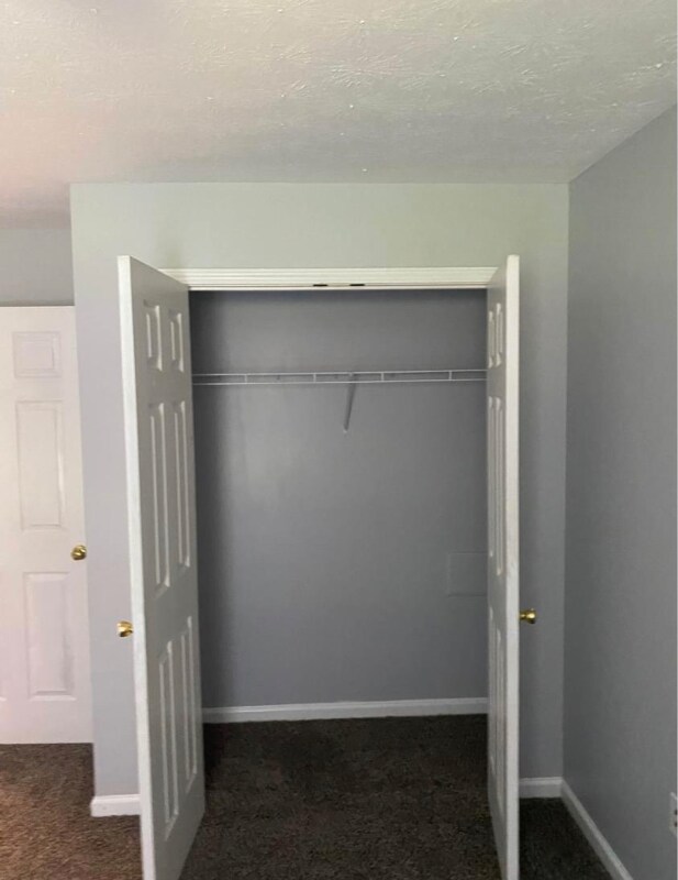 106 Kenilworth Ct