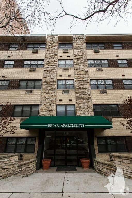 Building Photo - 0 bedroom in Chicago IL 60657 Unit 203 Rental