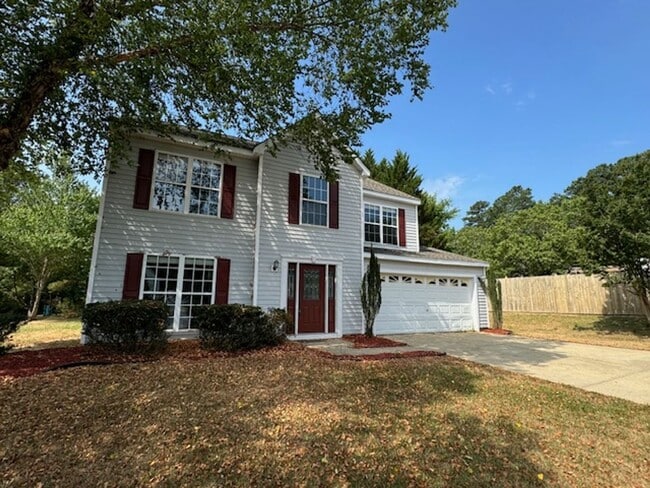 Building Photo - Pre-lease now for August! Rental