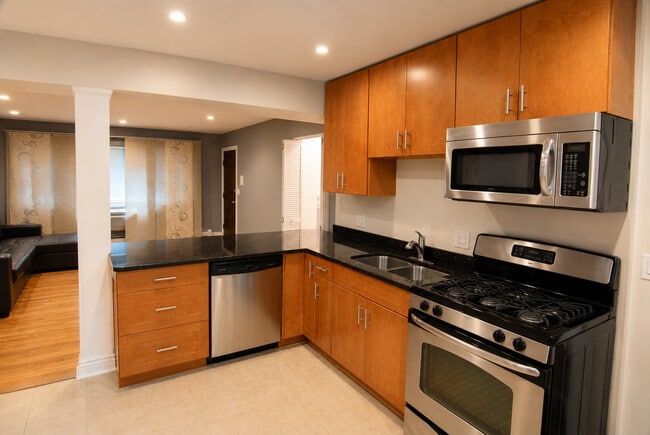 Photo - 4247 N Keystone Ave Unit 102