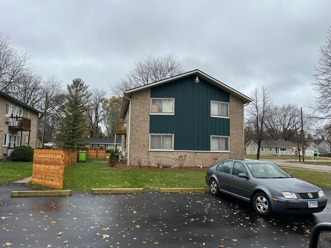 Photo - 609 Linden Ave Unit 3