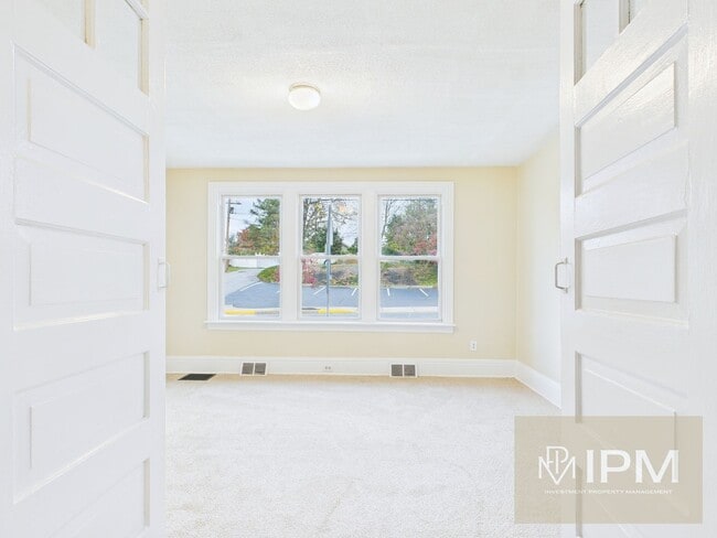 Photo - 54 Maple St Unit 54 E. Maple St Apt A