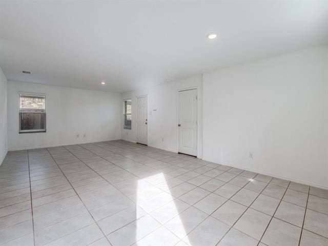 Photo - 14008 Earlham St