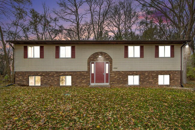 Photo - $1049 Renovated 2 bedroom 1 bathroom apartment with wooded views and patio Unit 1321 Huntington #2