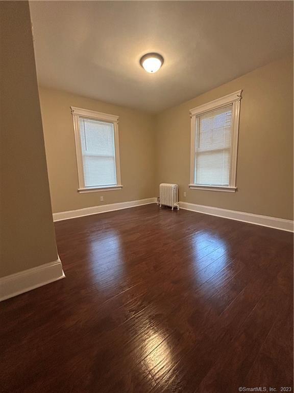 Photo - 735-737-737 Laurel Ave Unit 2