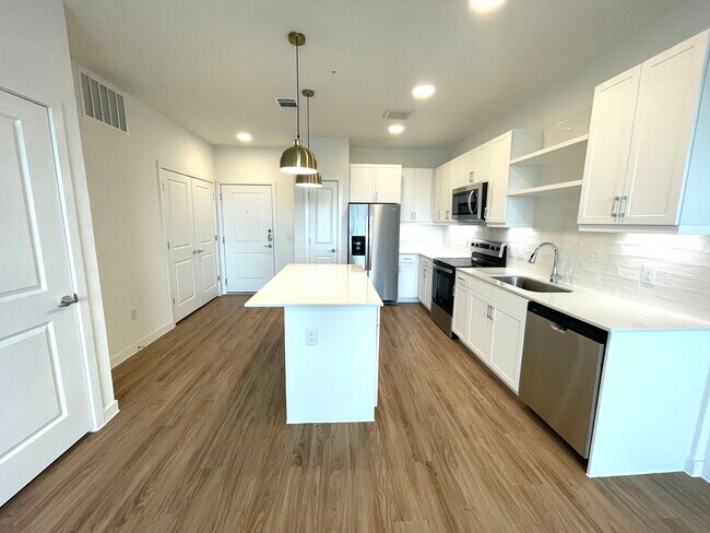 Photo - 1201 Wolf Cyn Rd Unidad 2134