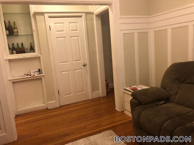 Photo - 15 Park Vale Ave Unidad 7