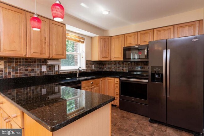 Photo - 13205 Black Walnut Ct