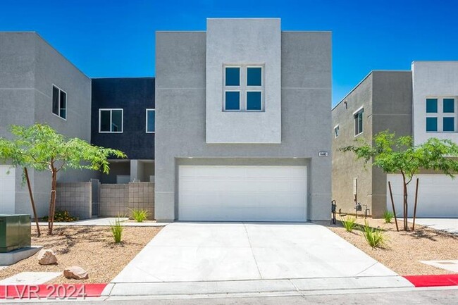 Gorgeous Modern 4 Bedroom Home in Gated Co... - Gorgeous Modern 4 Bedroom Home in Gated Co...