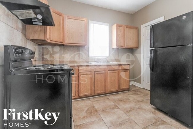 Photo - 2160 S Emerson Ave