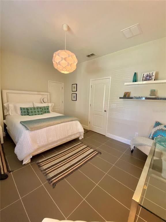 Photo - 525 Lanark Ct