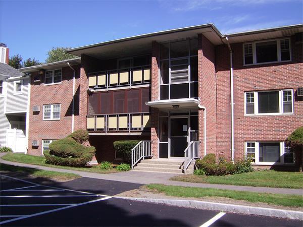 206 Rock St