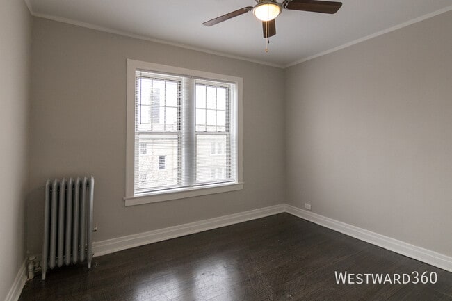 Photo - 3126 W Eddy St Unidad 3