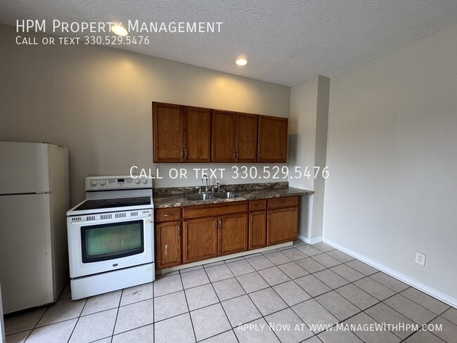 Photo - 2722 Lincoln Way E Unit D