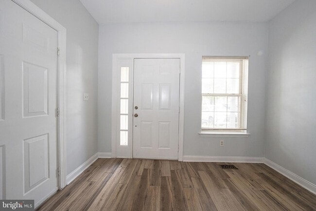 Photo - 757 Whitetail Cir
