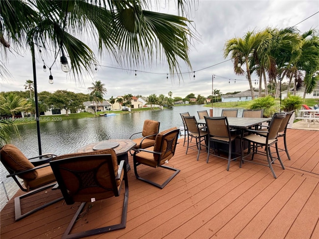 Photo - 2865 Begonia Way