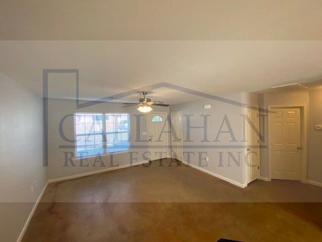 Photo - 8001 Langer Ln Unidad A