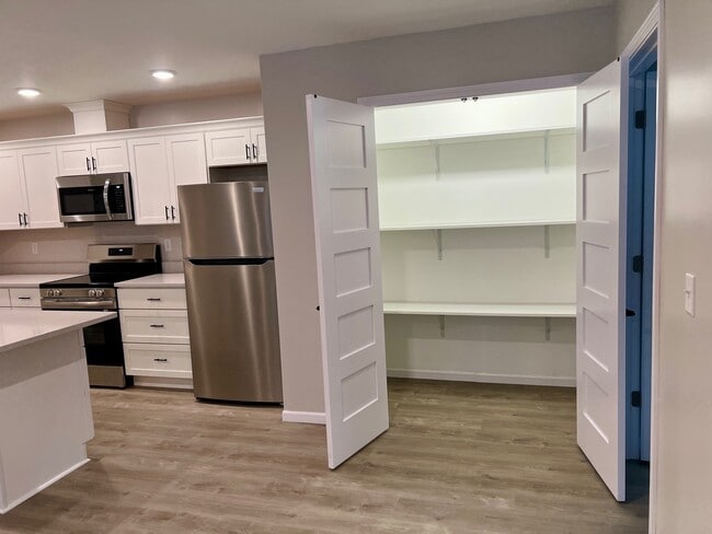 Photo - 1013 Two Rivers St