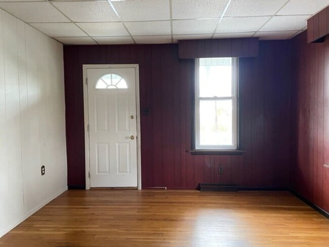 Photo - 2717 Butler St
