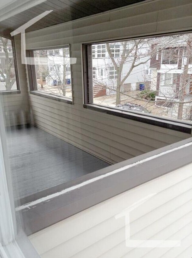 Cozy & Spacious Somerville Listing! - Cozy & Spacious Somerville Listing!