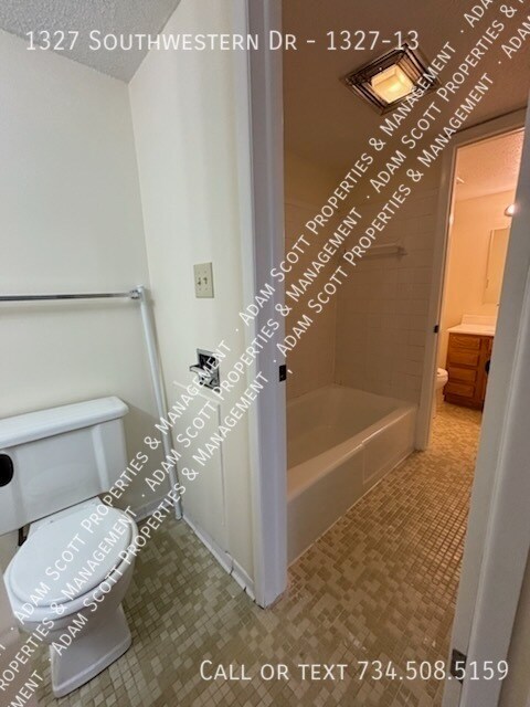 Photo - 1327 Southwestern Dr Apartamento Unidad 1327-13