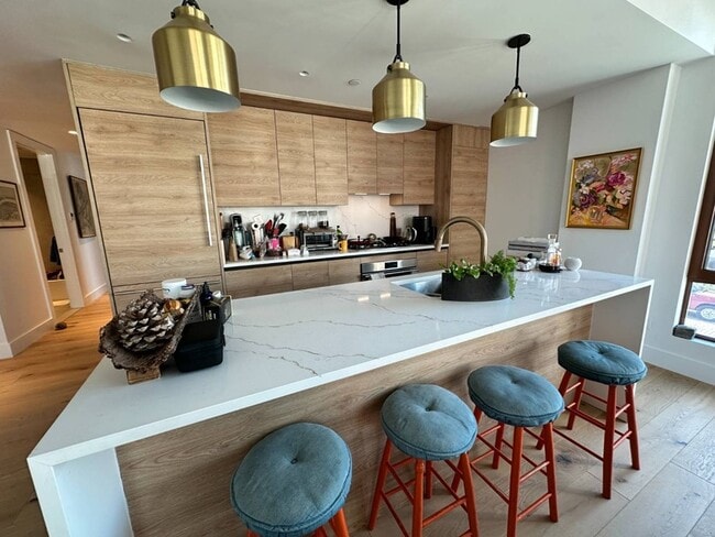 Photo - 199 Conover St Unit 2-A