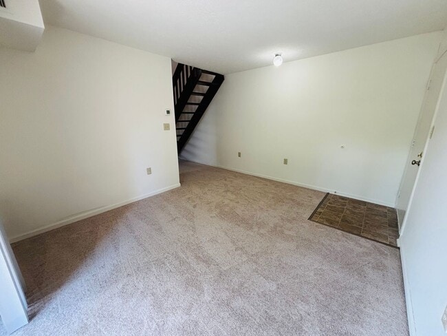 Photo - 1400 University City Blvd
