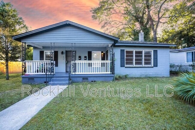 Building Photo - 1123 E 70th St Unit Apt A