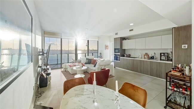 Photo - 2900 NE 7th Ave Unit 1604