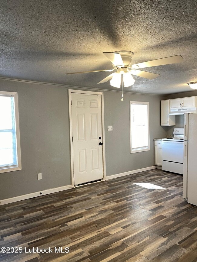 Photo - 2709 35th St