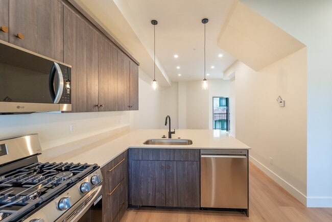 Photo - 544 N 600 W
