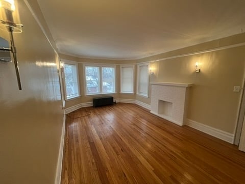 Photo - 655 E 82nd St