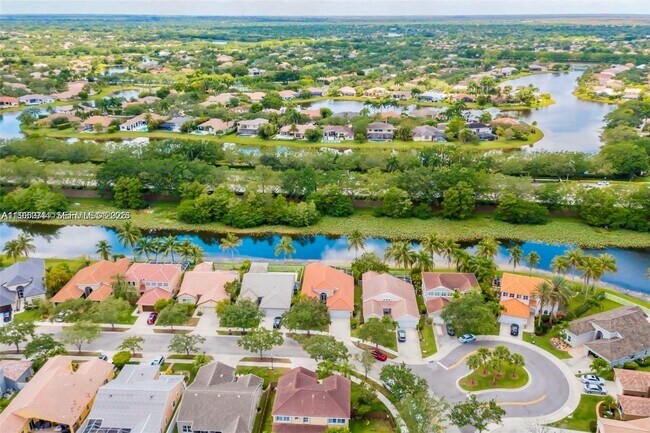 Photo - 388 Carrington Dr