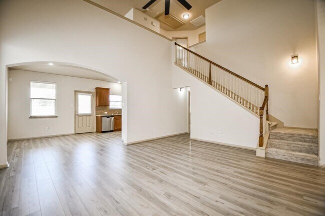 Photo - 6135 Norwood Meadows Ln