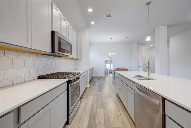 Photo - 7708 Donnelley Dr