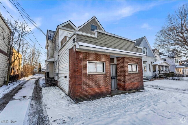 Building Photo - 6632 Fleet Ave Unit 1/DN Front Rental