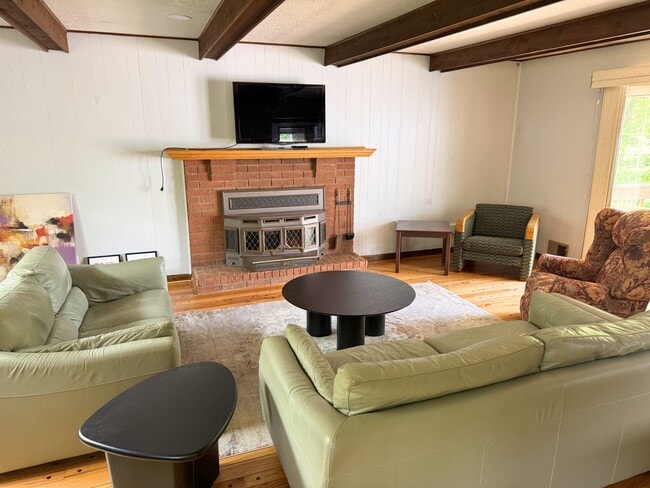 10609 E 79 Terrace