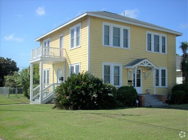 Building Photo - 4101 Avenue S 1/2 Rental