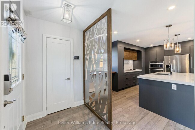 Photo - 2300 Wagner Crescent