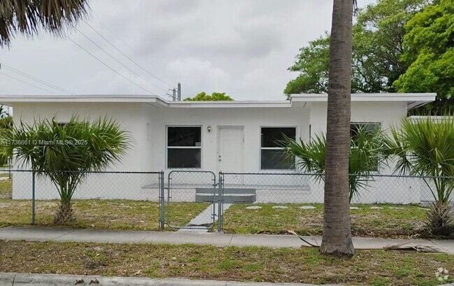 Building Photo - 16108 NE 18th Pl Unit 1 Rental