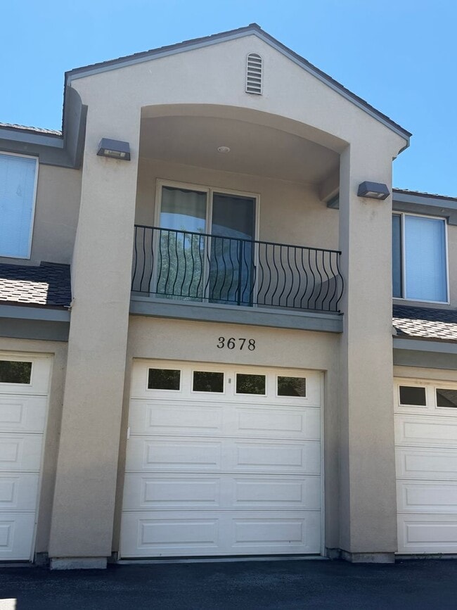 Photo - Charming 1 Bedroom, 1 Bath Apartment with Garage, Balcony & Central Reno Location! Available now!